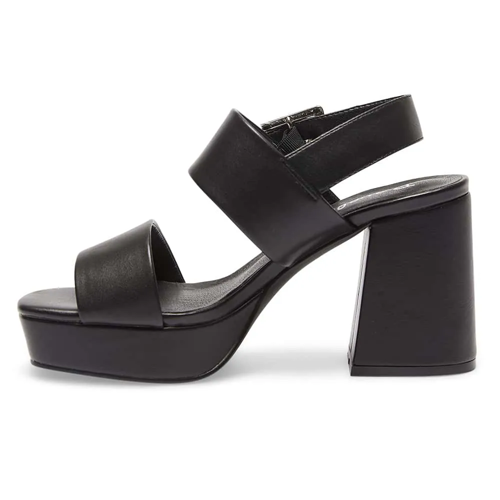 Aero Heel in Black Smooth