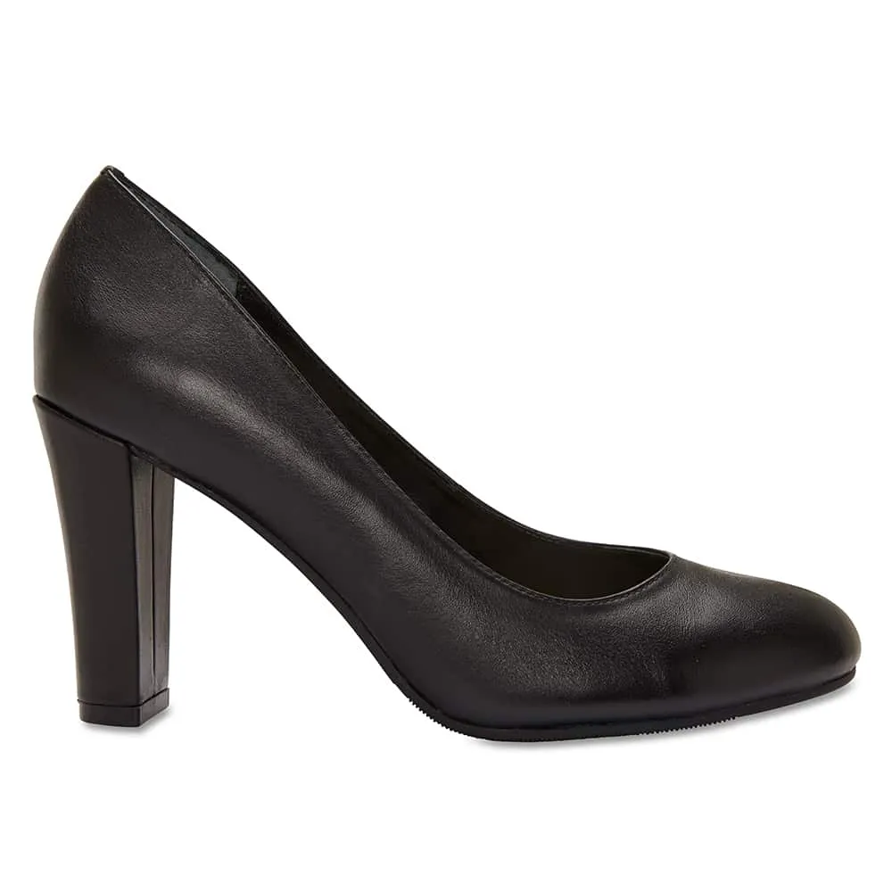 Alibi Heel in Black Leather