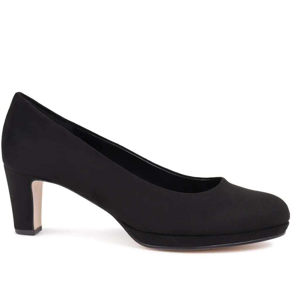 Almond Toe Court Shoe - GAB26502 / 311 104