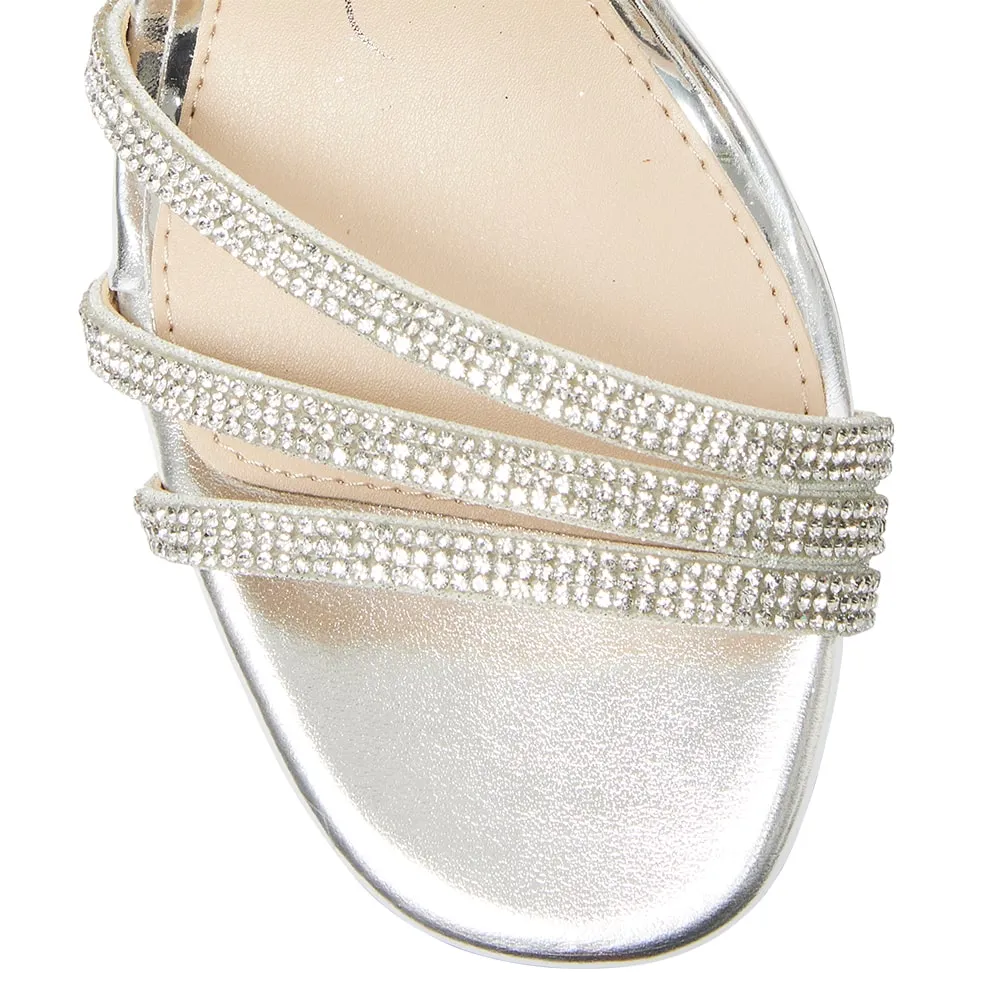 Bettany Heel in Silver Fantasy