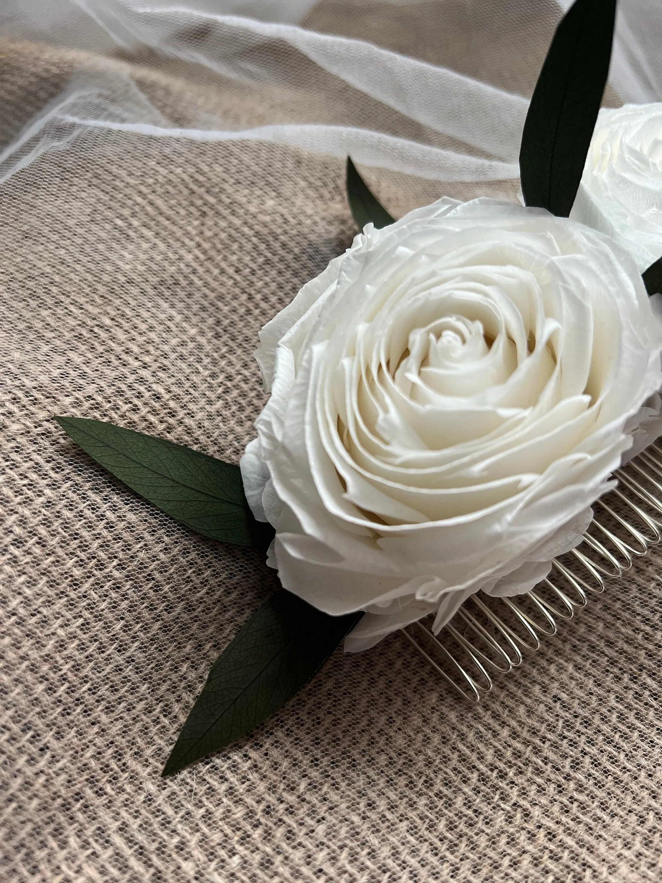 Bridal White and Green Headpiece, White Rose Floral Hair Comb for Brides, Romantic Bride Statement Large Rose Headdress