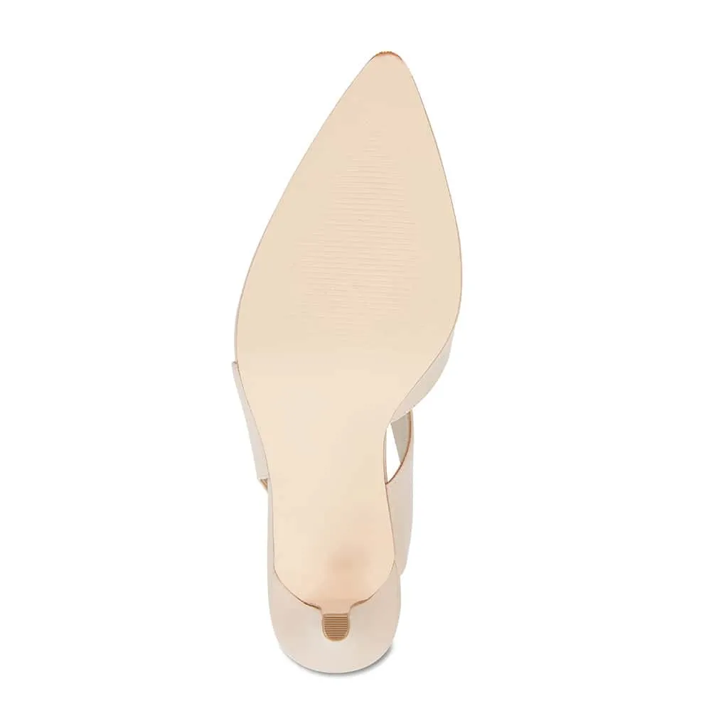 Callista Heel in Blush Leather