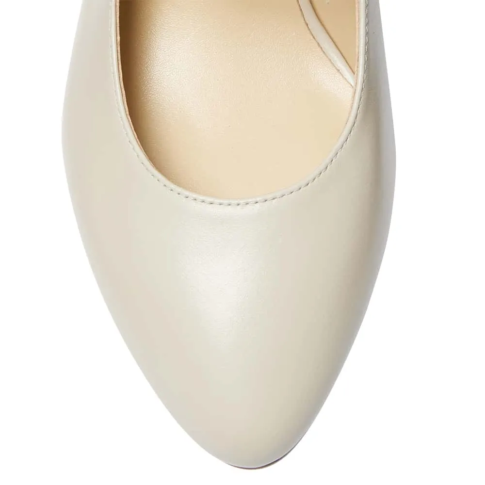 Claire Heel in Ivory Leather