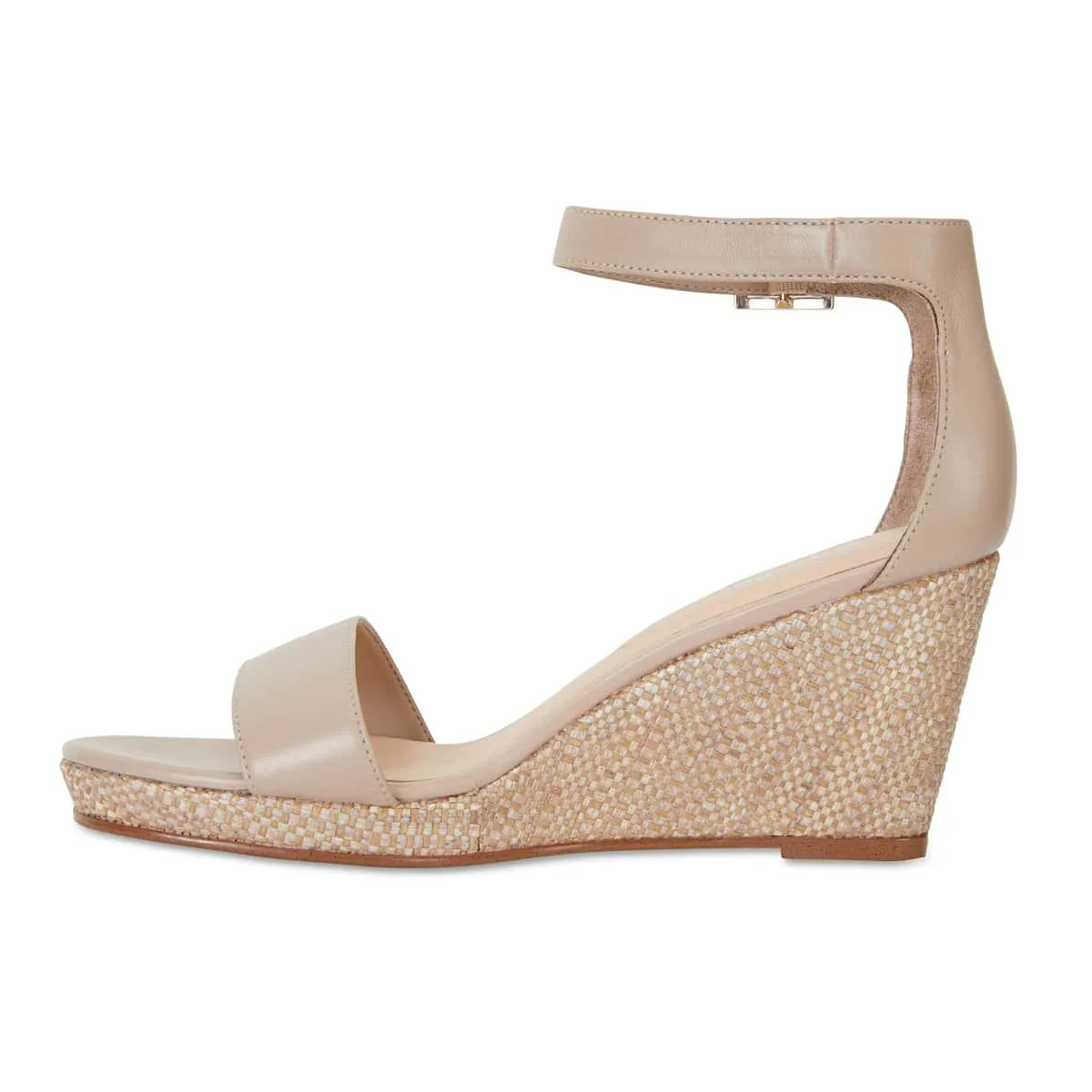 Claudia Heel in Nude Leather