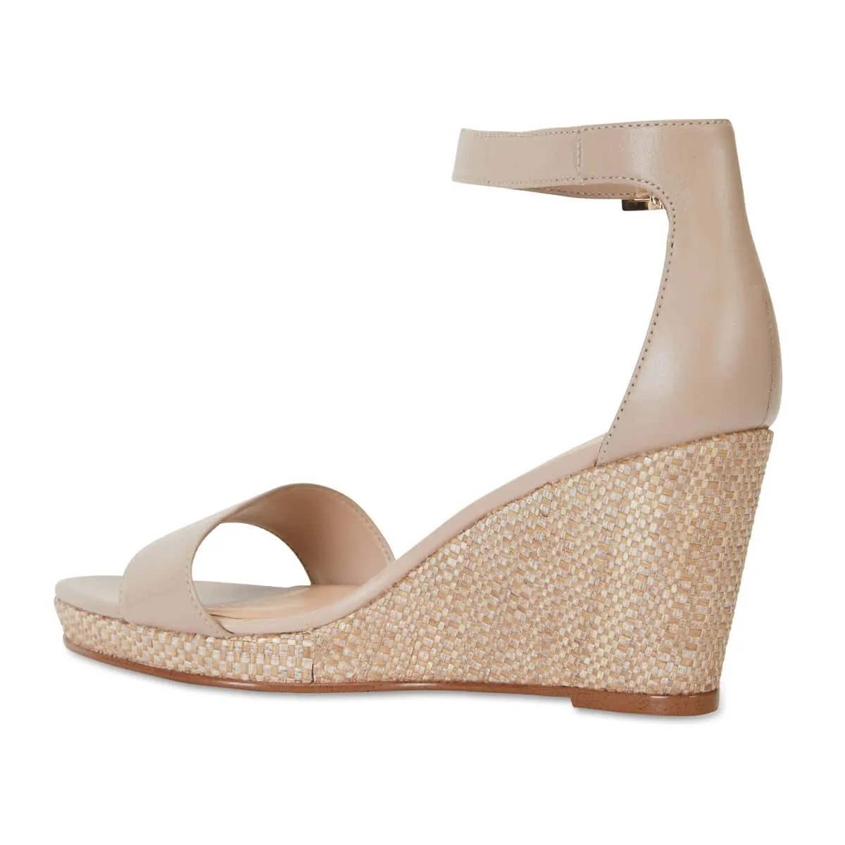 Claudia Heel in Nude Leather