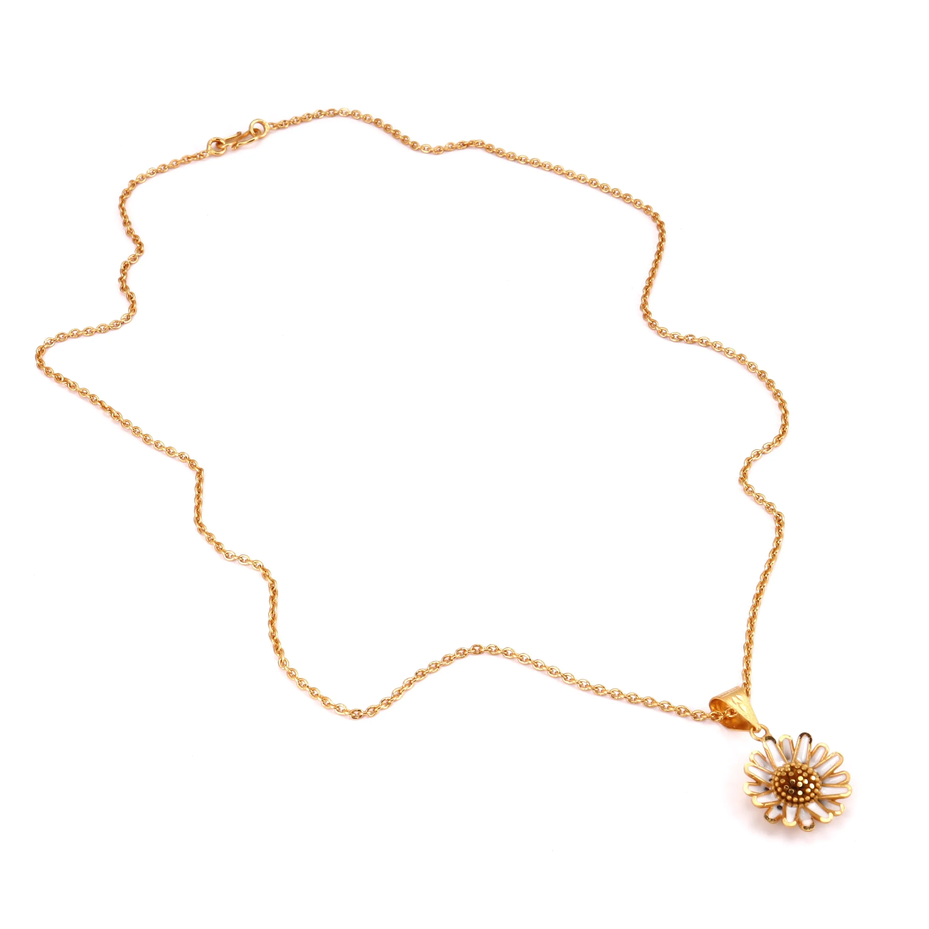 Daisy Flower Pendant Set With Chain (18Inch)