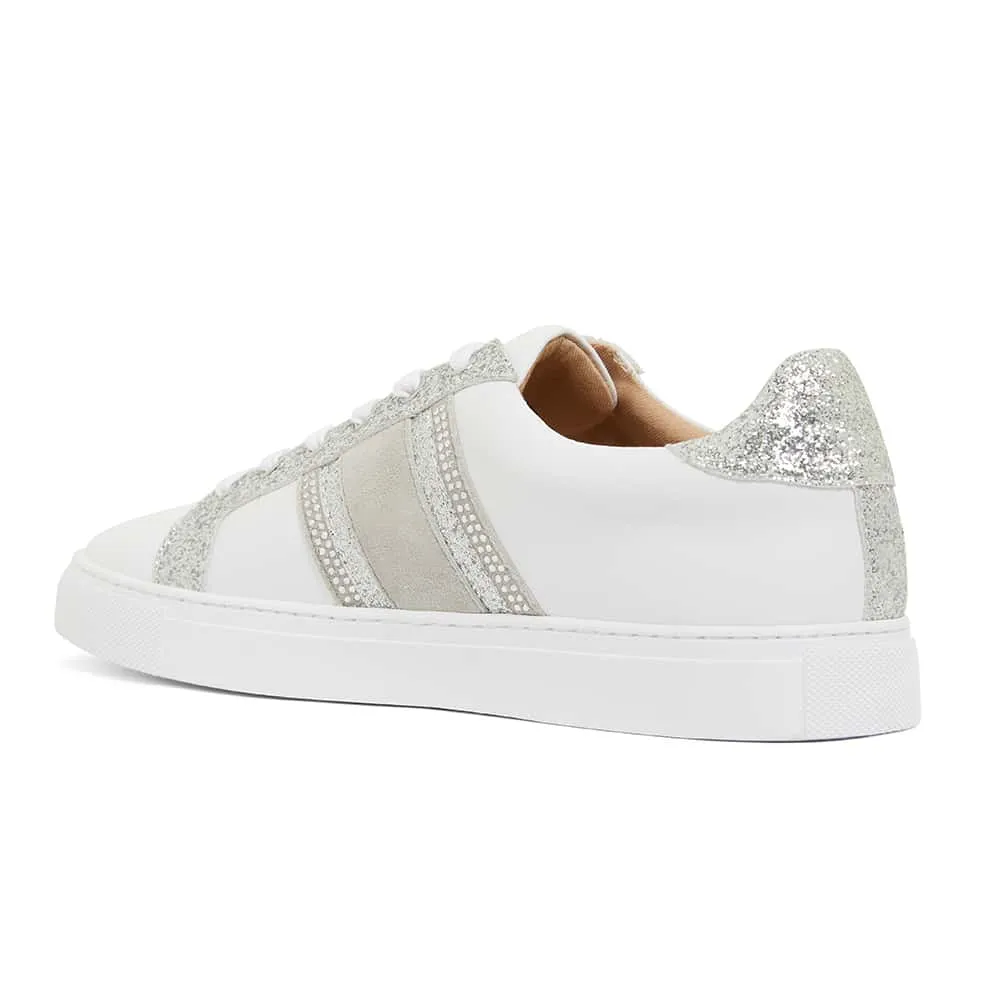 Daisy Sneaker in White And Silver Leather