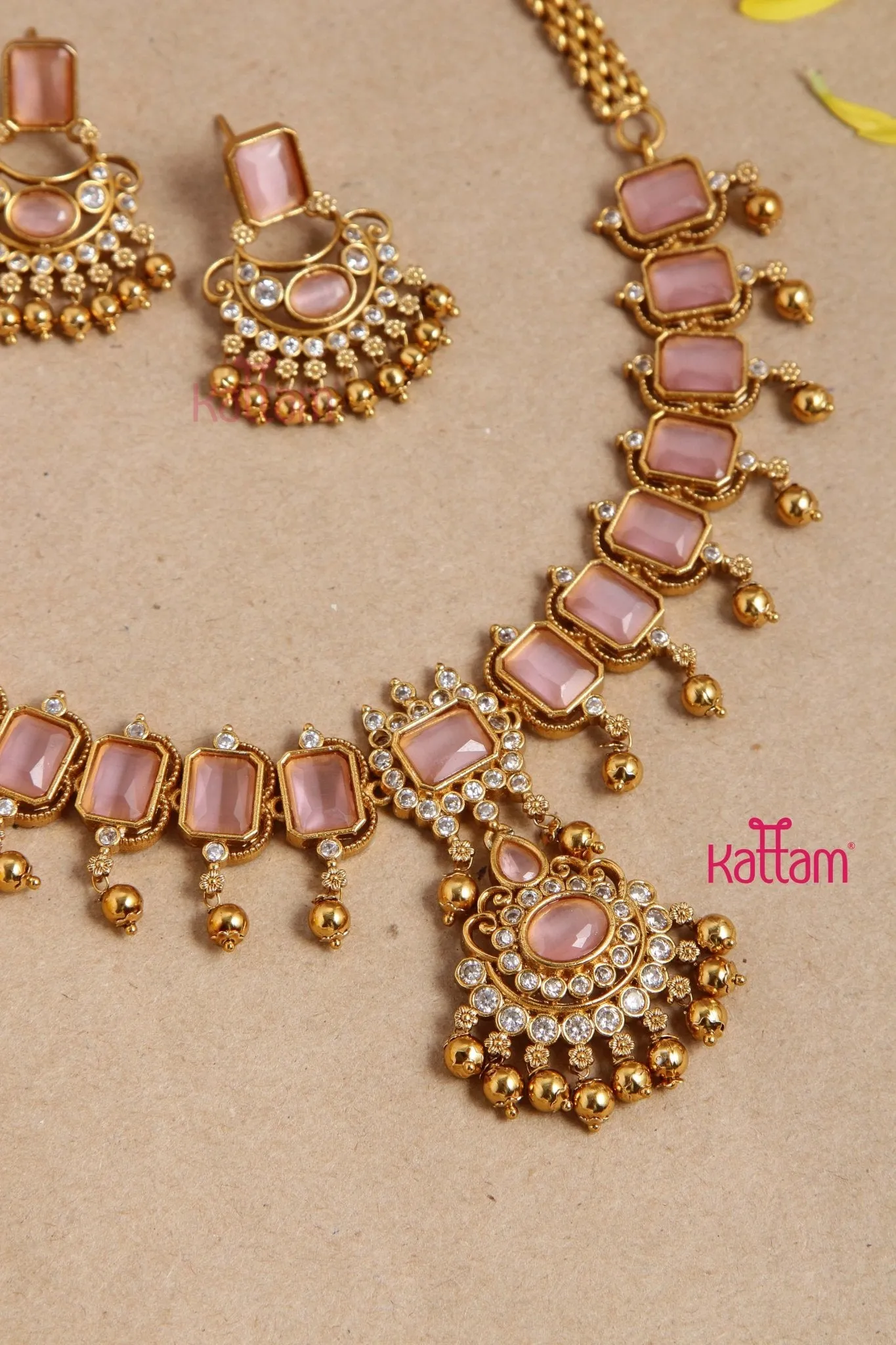 Dhanika Pastel Pink Block Necklace