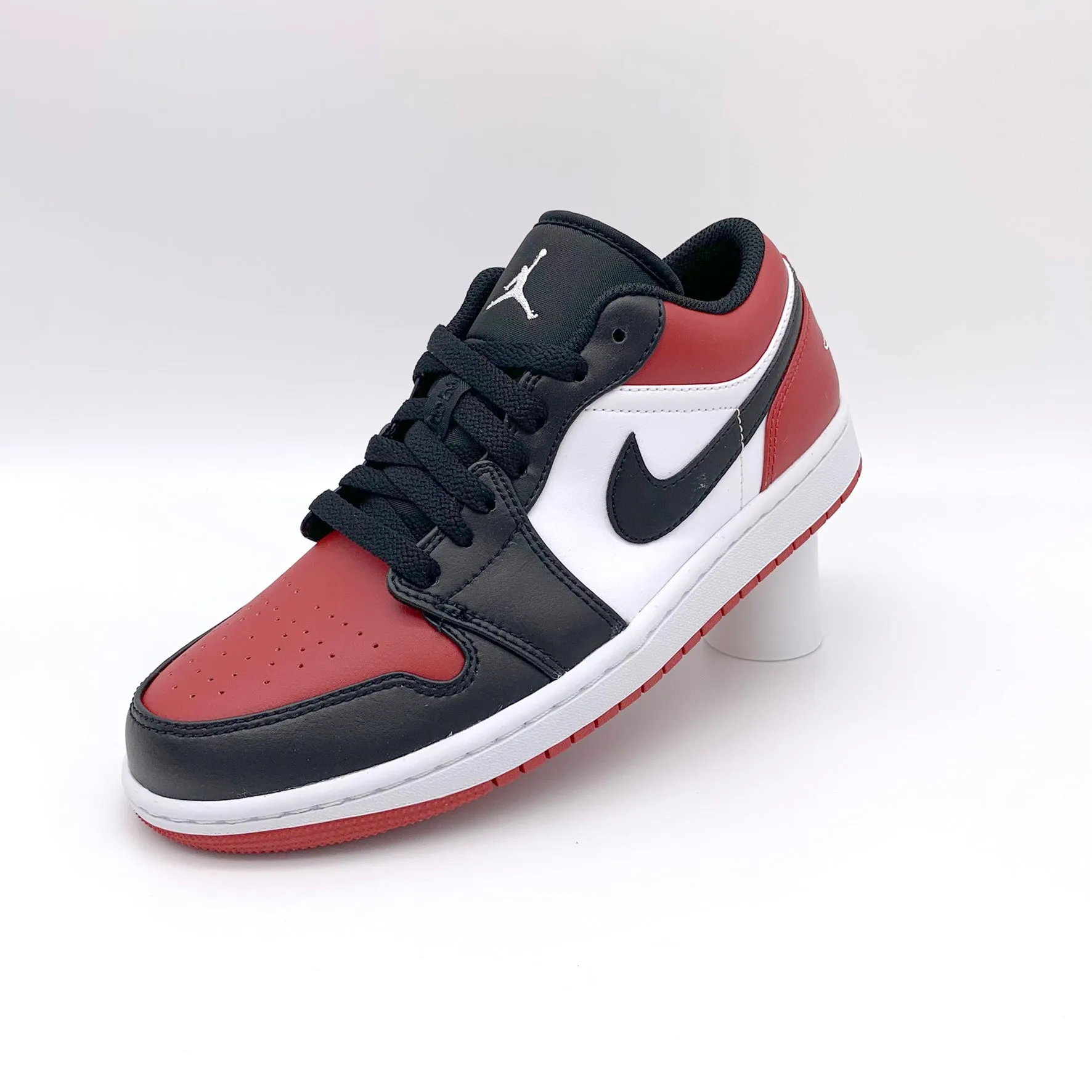 Jordan 1 Low Bred Toe