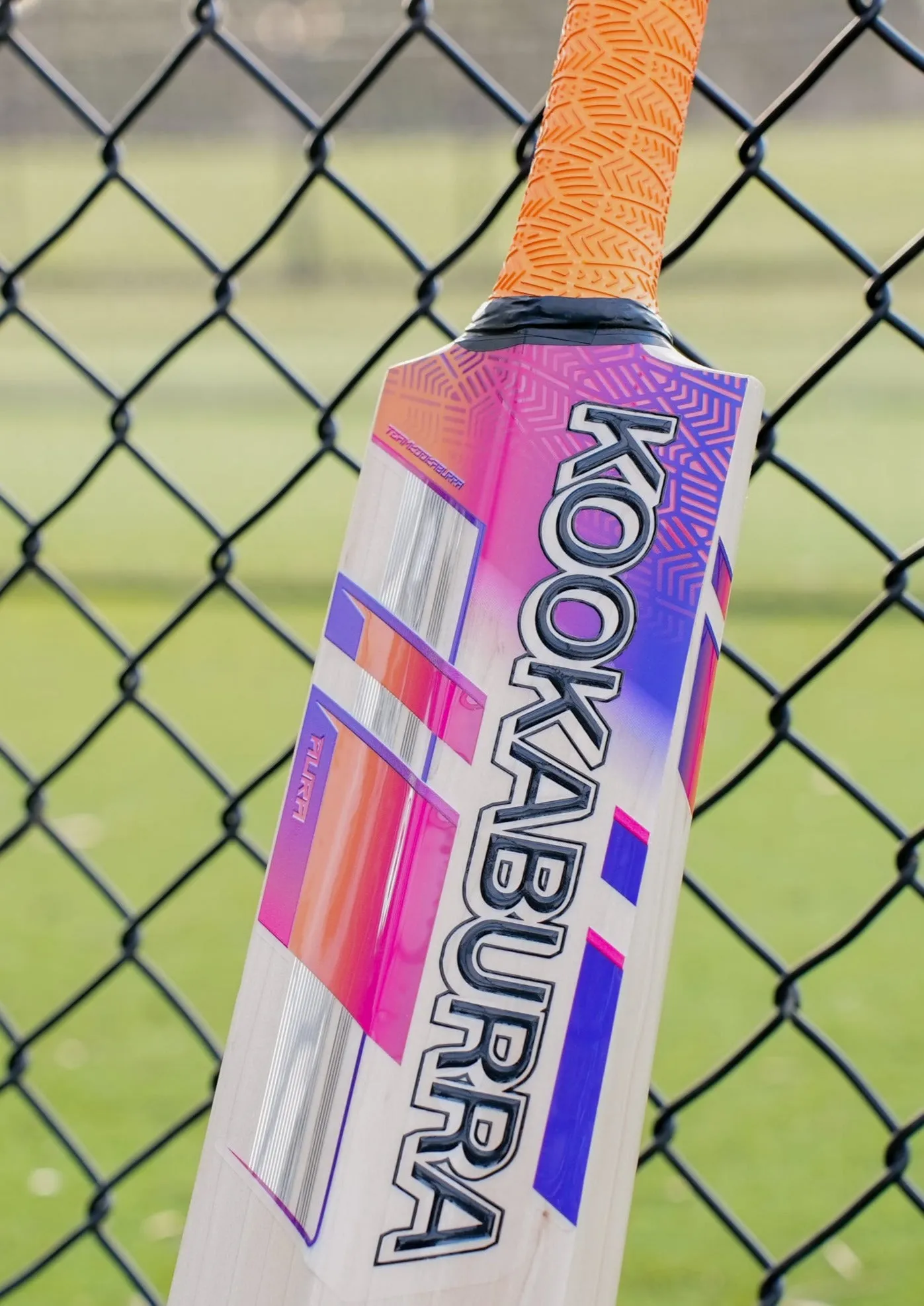 Kookaburra Aura Pro 3.0 Supalite Bat