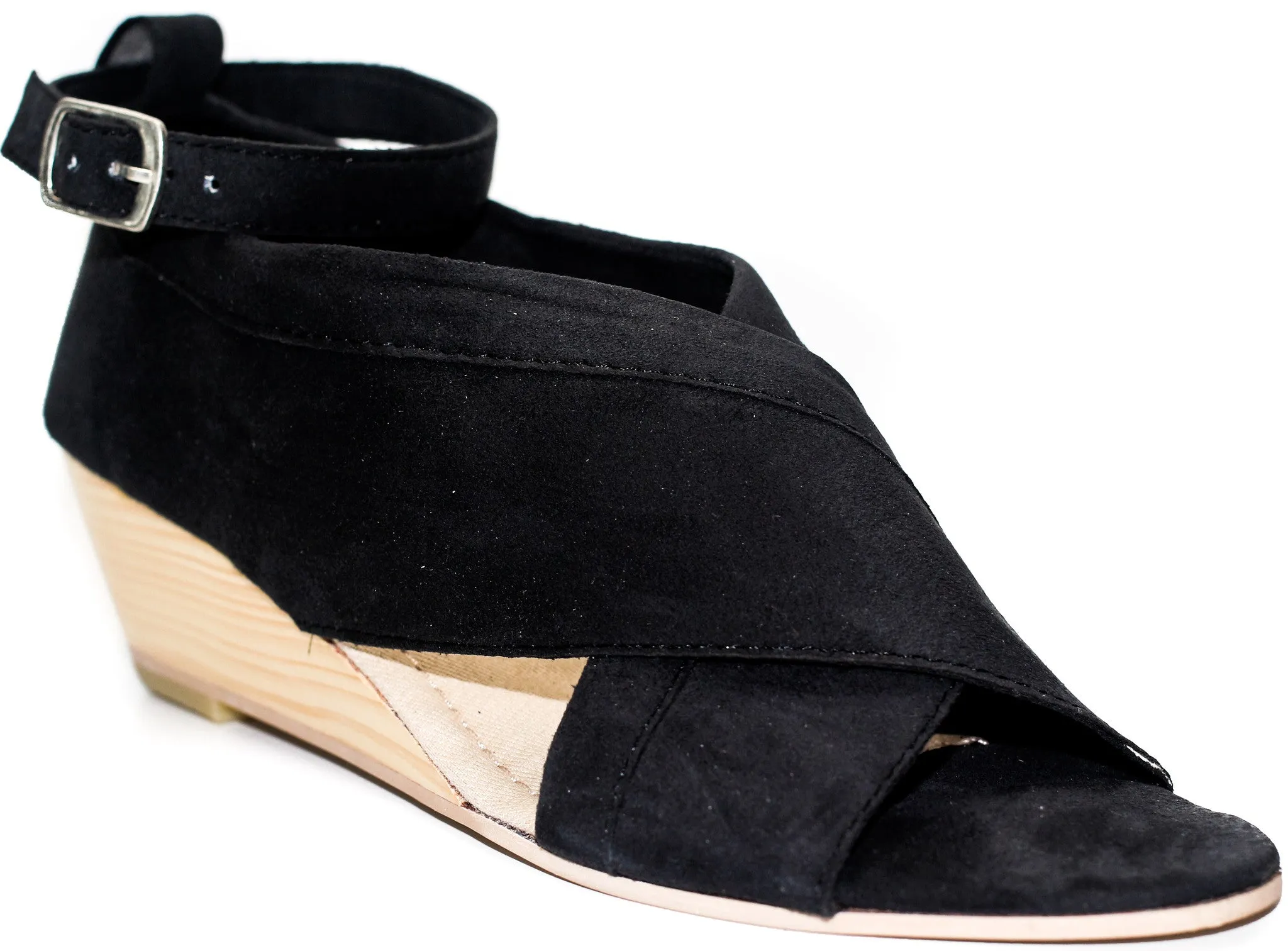 Sheldon Crisscross Wedge in Black