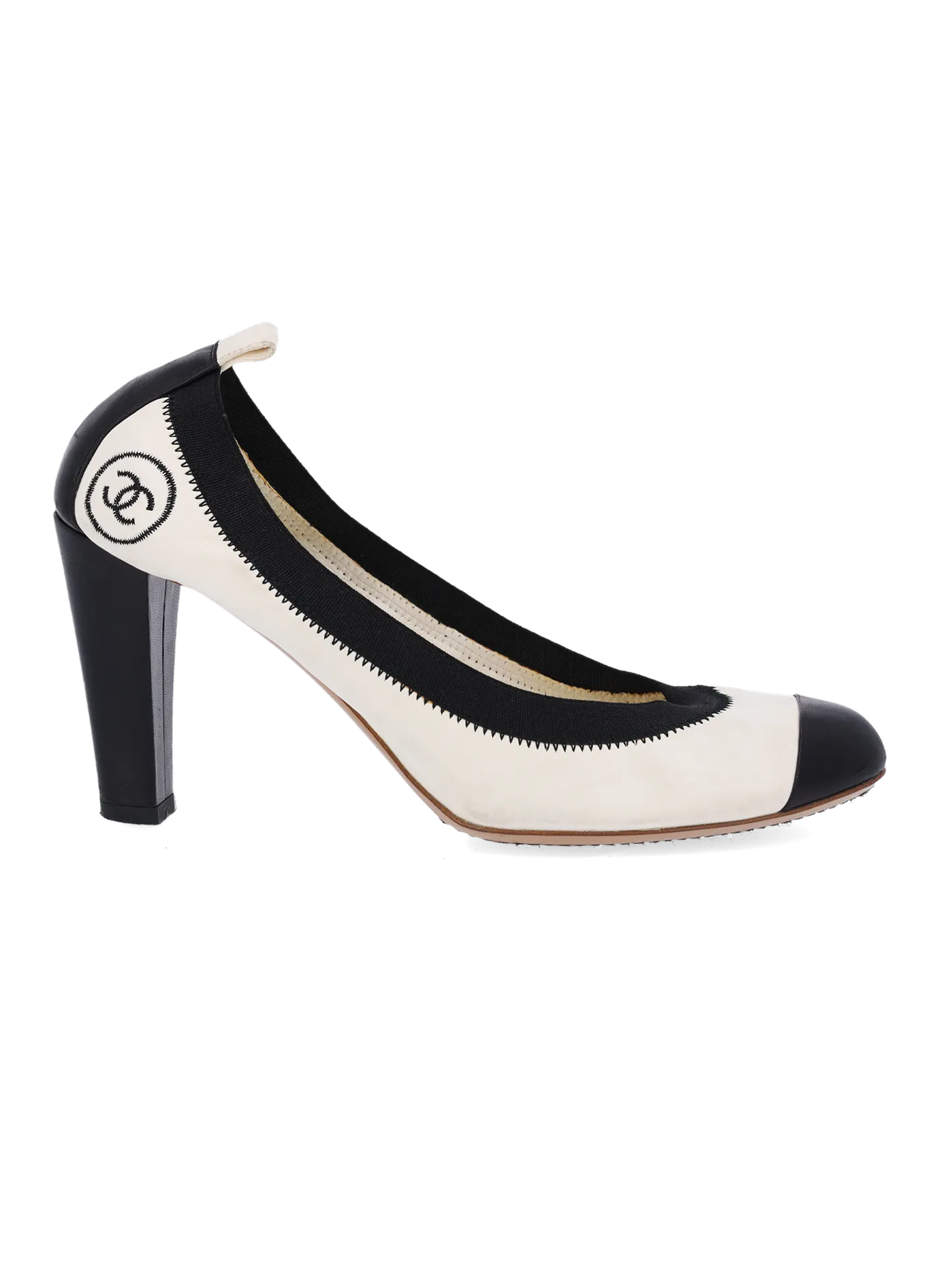 two-tone block-heel pumps