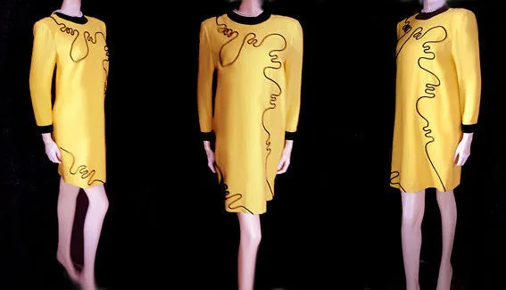 *VINTAGE ILDI MARSHALL MOD SPACE AGE WOOL CREPE DRESS ACCENTED WITH BLACK VELVET MOD DESIGN SWIRLS